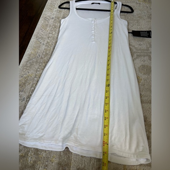 Michael Lauren Runner Tank Dress White Mini Ribbed Mini Casual M NWT $88 - Picture 11 of 11